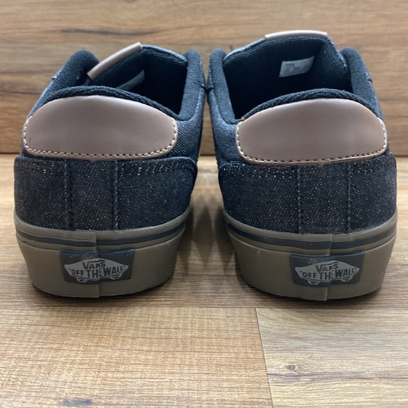 VANS BISHOP BRAND NEW - Picture 4 of 7